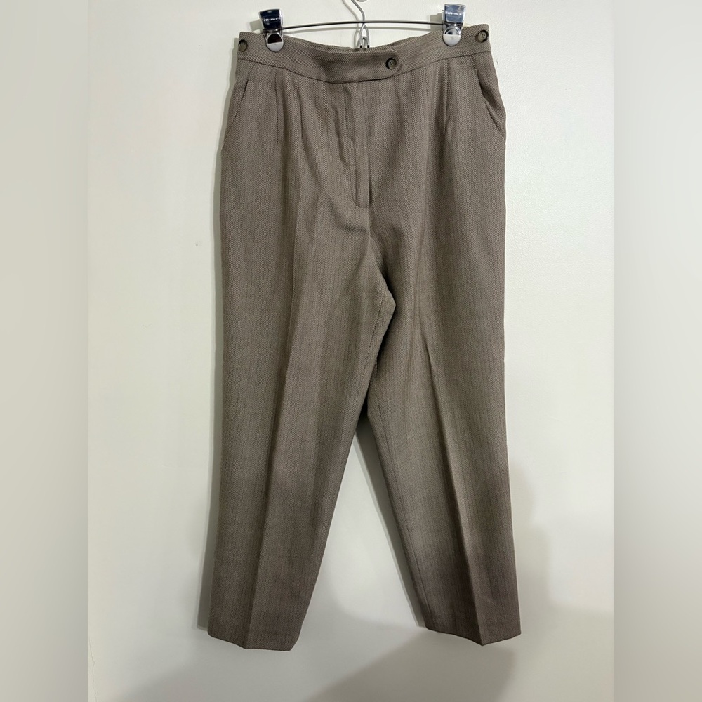 Harvé Benard Sport 100% Wool Beige Herringbone 2-Piece Pant Suit SIZE 12 - Picture 2 of 9